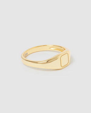 Izoa Lily Ring Gold