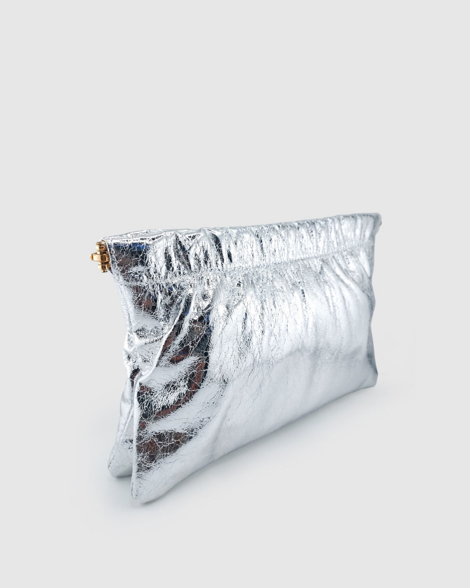 Izoa Leona Clutch in Silver