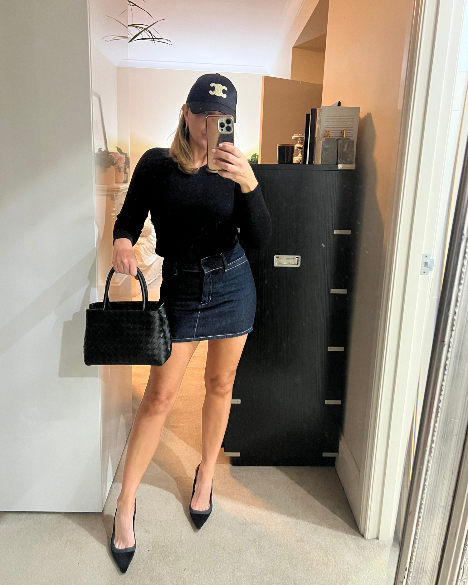 Izoa Vincenza Woven Tote Bag Black