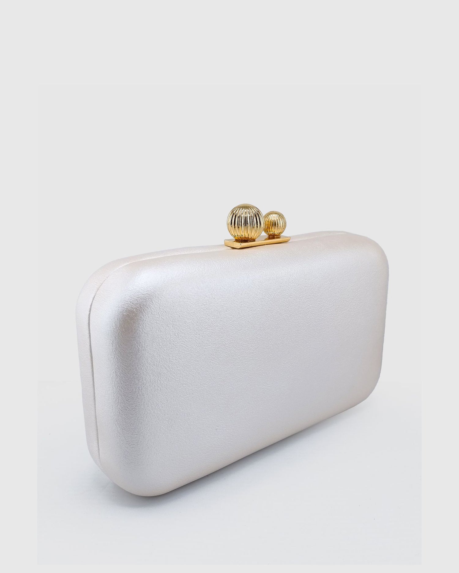 Izoa Emma Clutch Pearl White