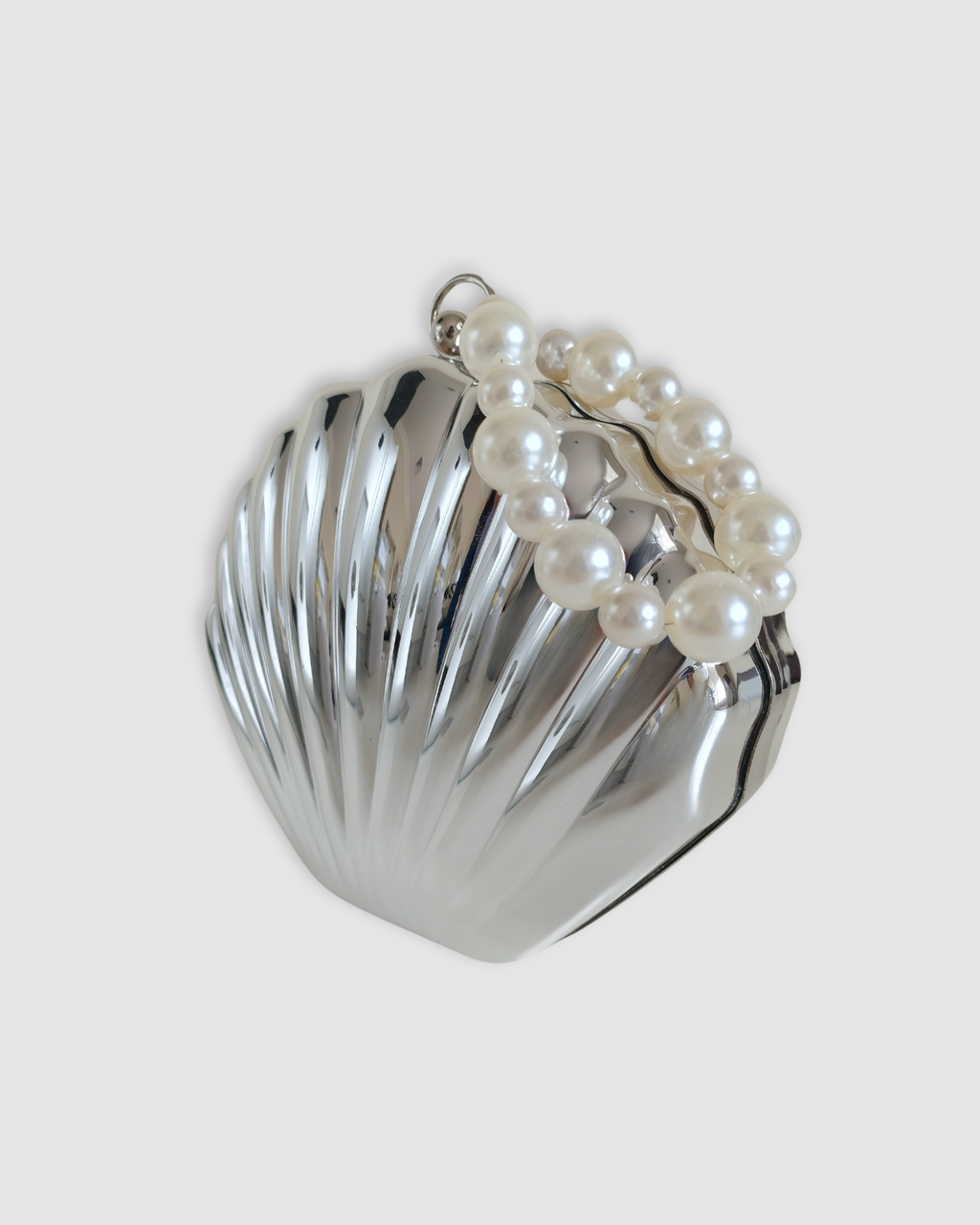Izoa Calypso Seashell Clutch Silver