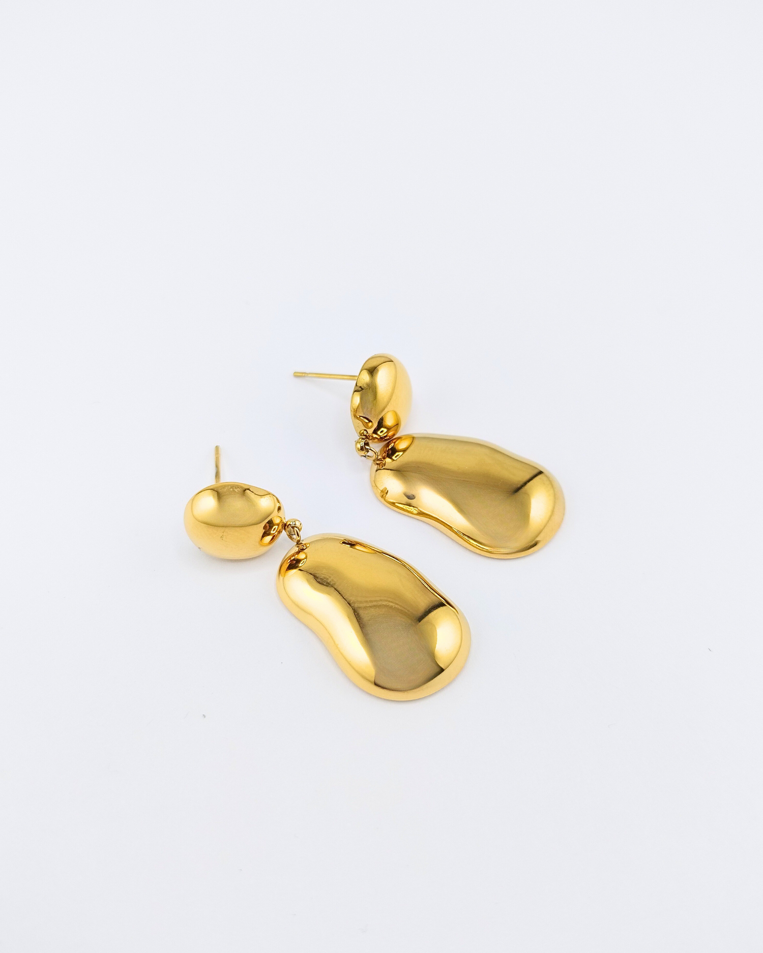 Izoa Demi Drop Stud Gold
