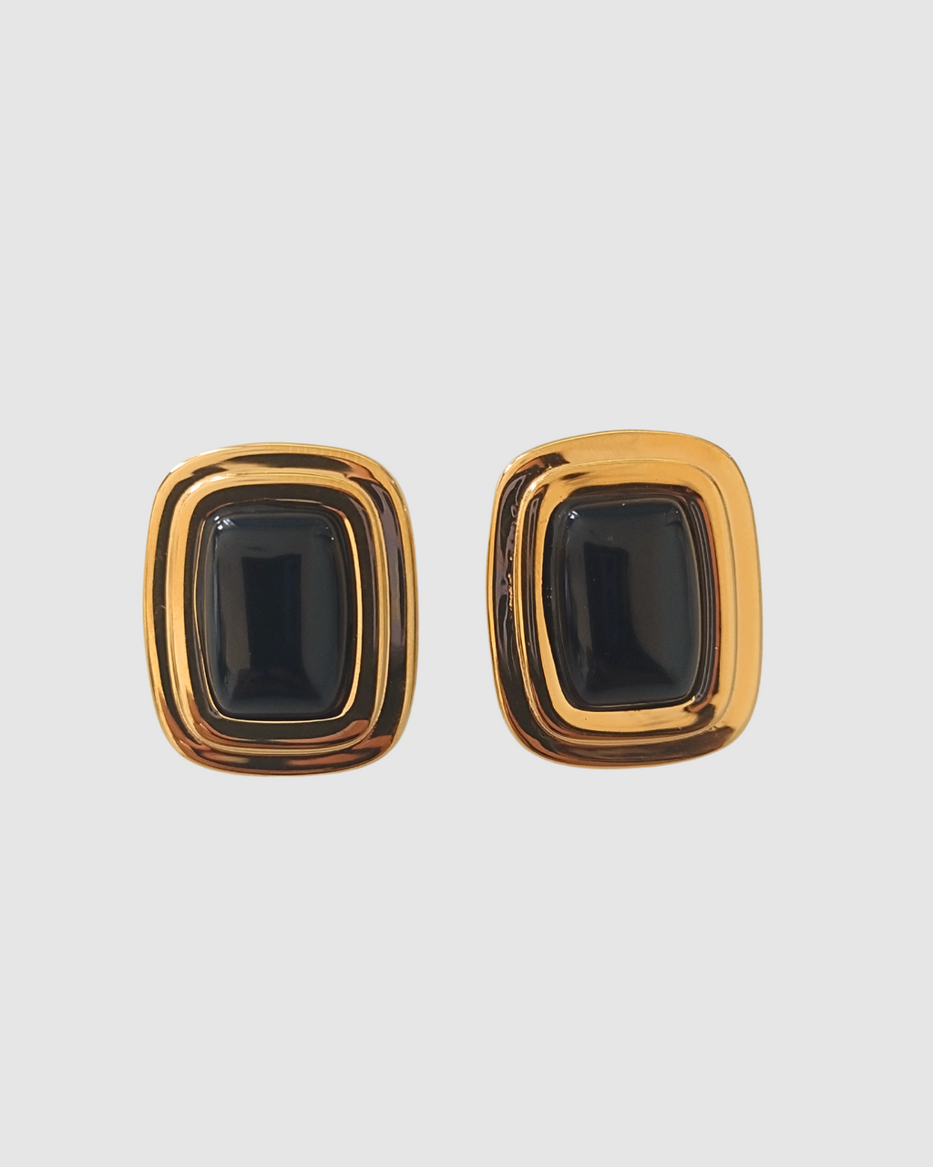 Izoa Alice Stud Earring Gold