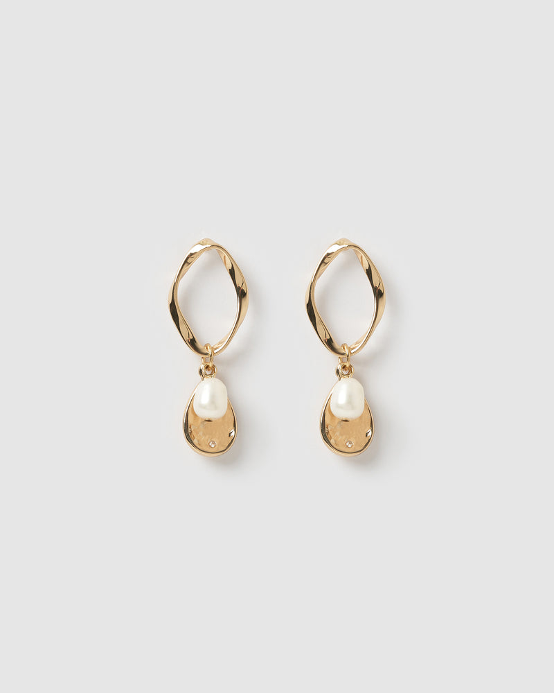 Izoa Agatha Earrings Gold Freshwater Pearl