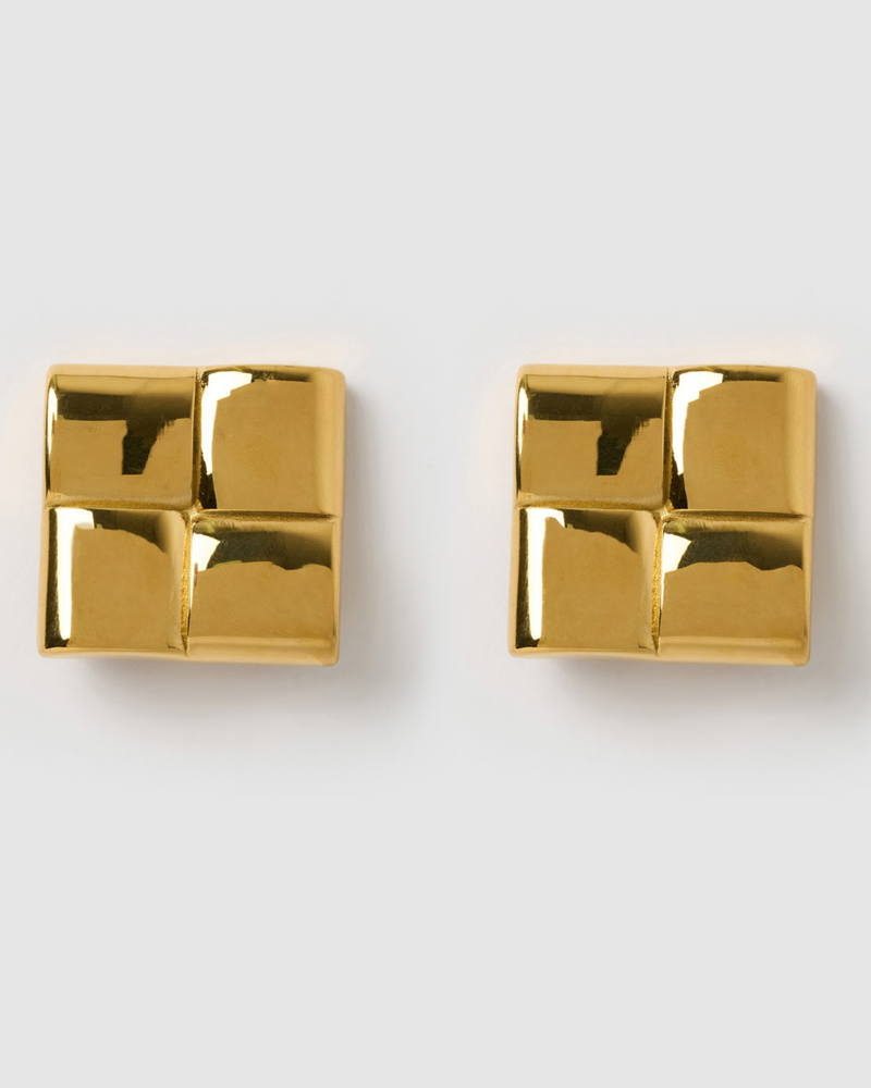 Izoa Geneva Stud Earrings Gold