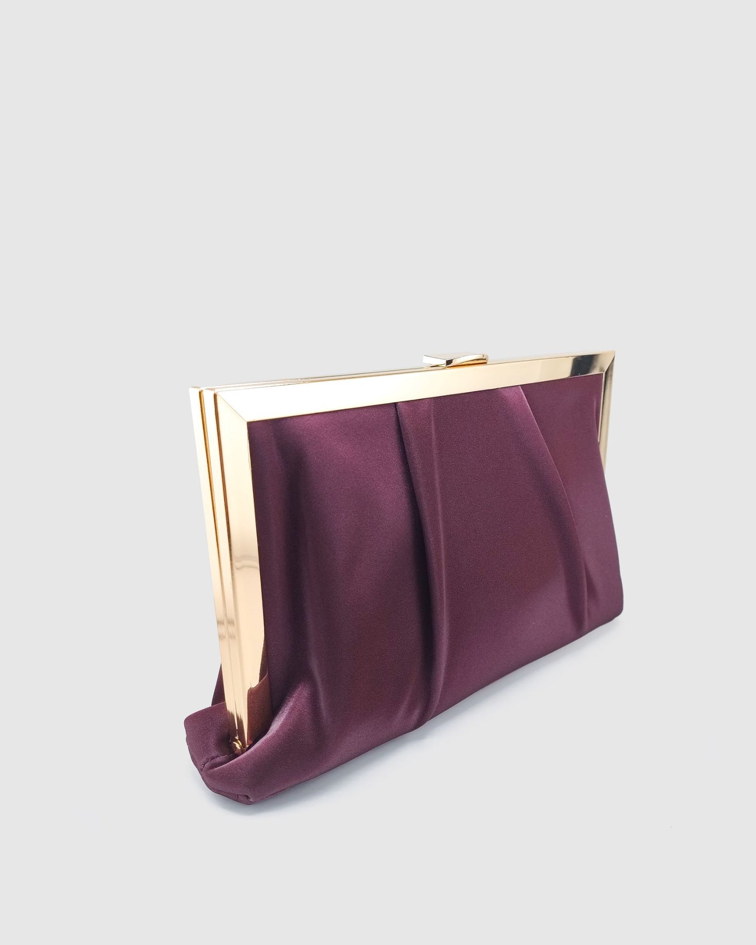 Izoa Gia Pleated Clutch Maroon