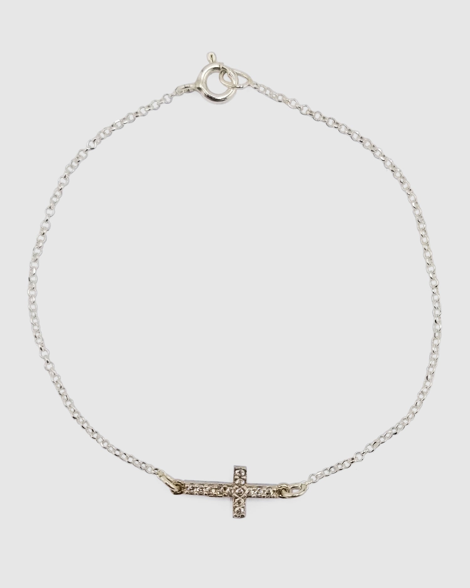 Izoa Halo Cross Bracelet Silver