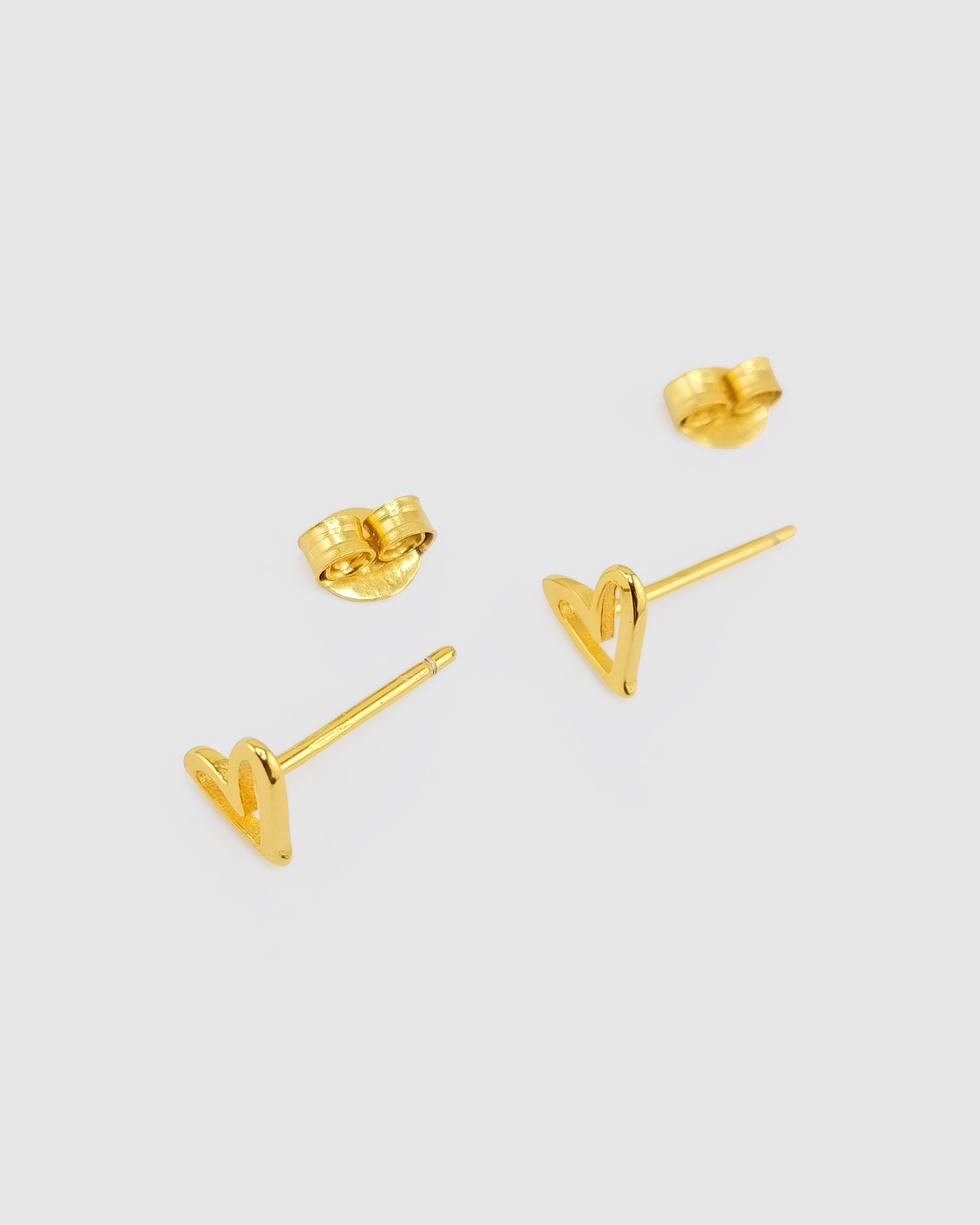 Izoa Mini Heart Stud Earrings