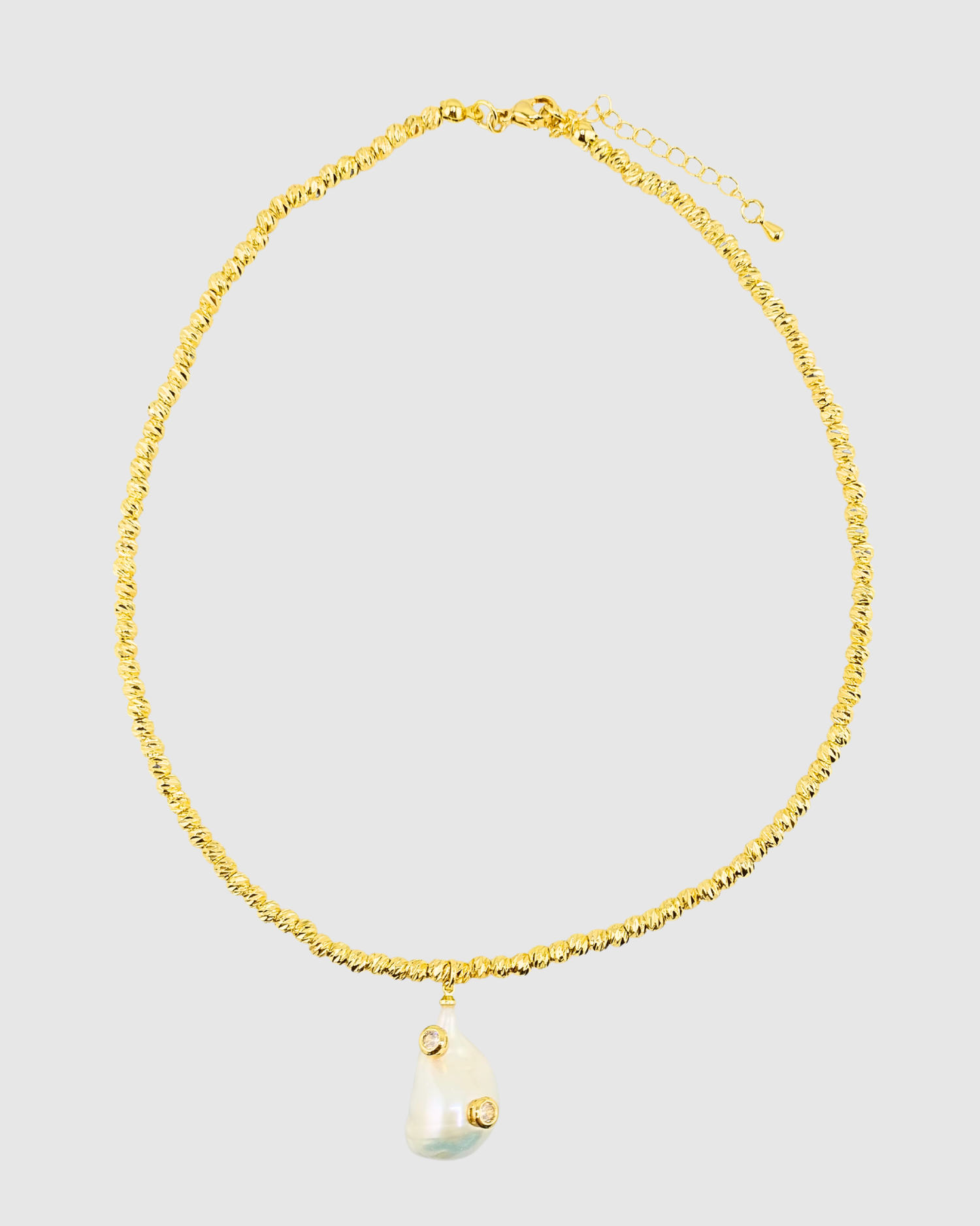 Izoa Calista Drop Pearl Necklace Gold Clear
