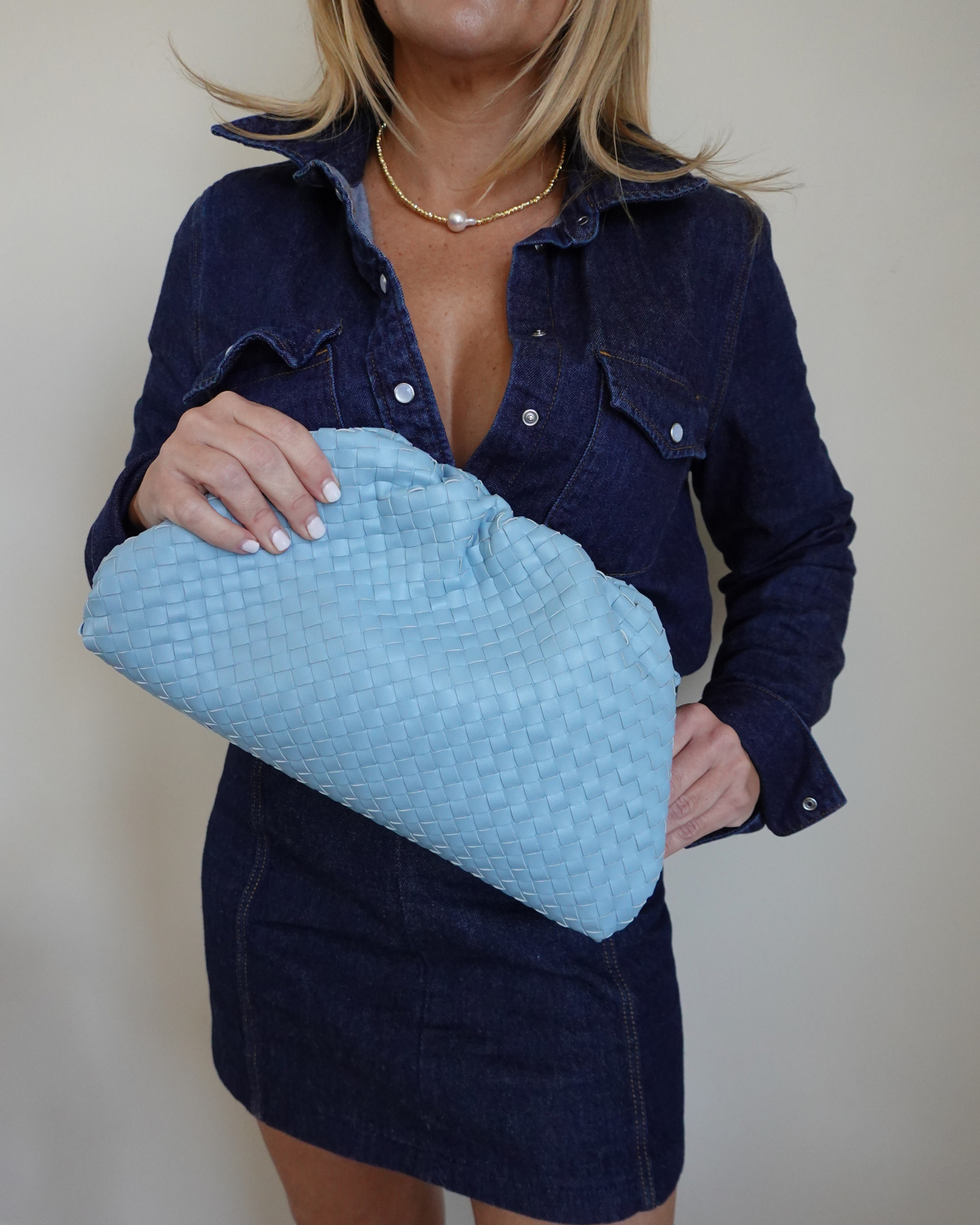 Izoa Vincenza Woven Bag Light Blue