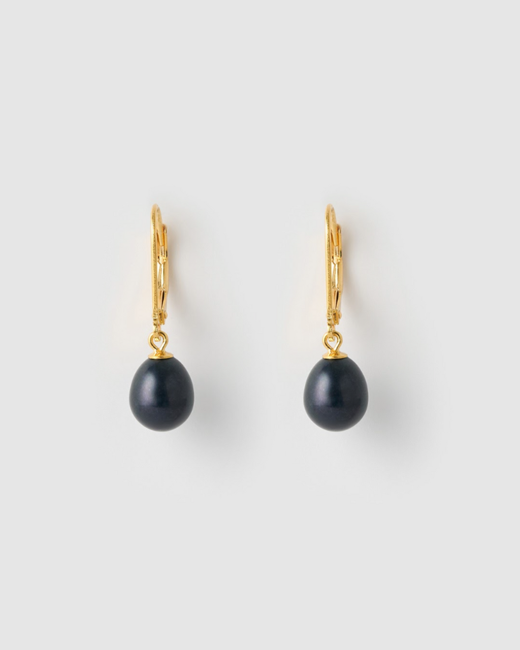 Izoa Juliet Earrings Navy Pearl