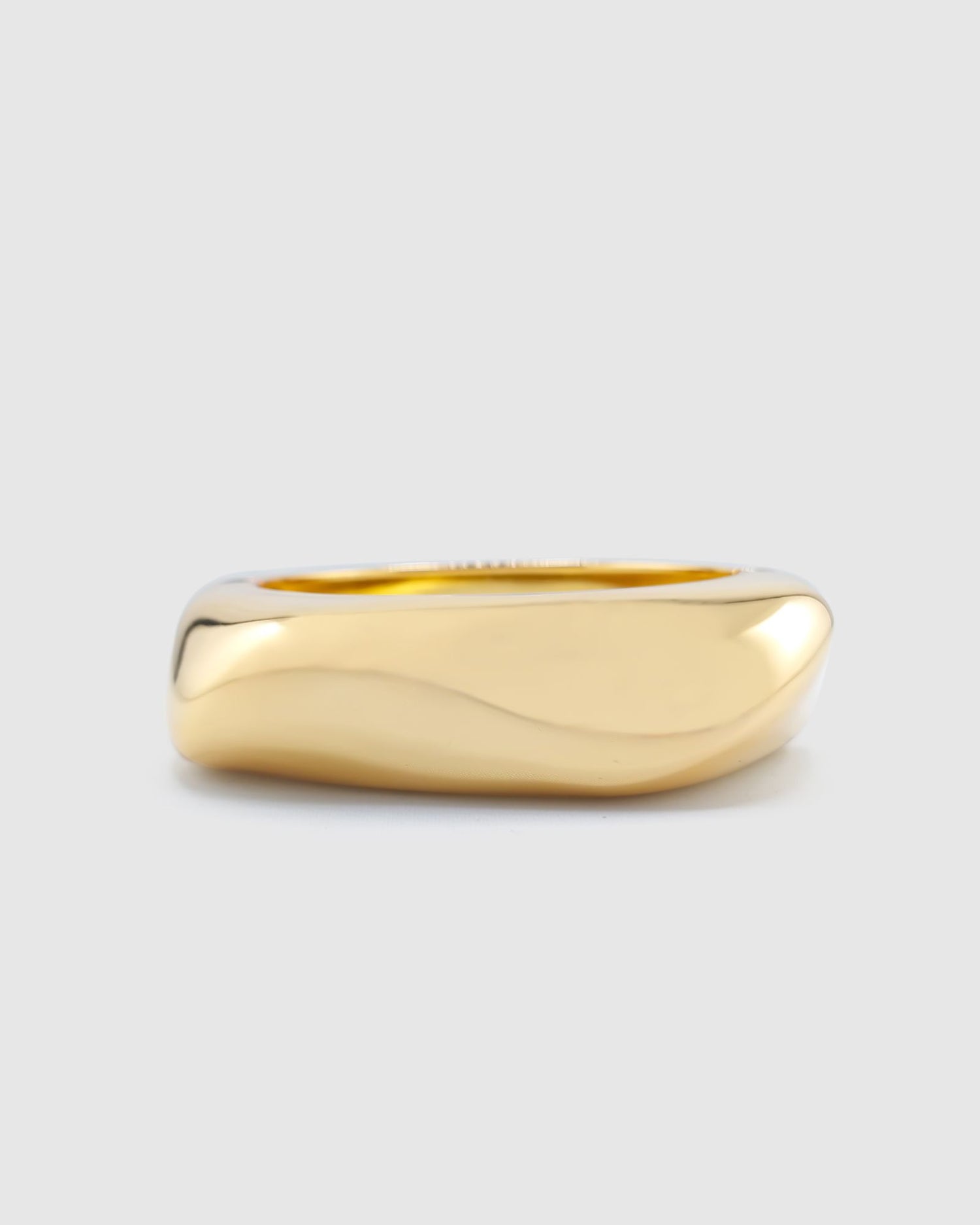 Izoa Kiki Bangle Cuff Gold