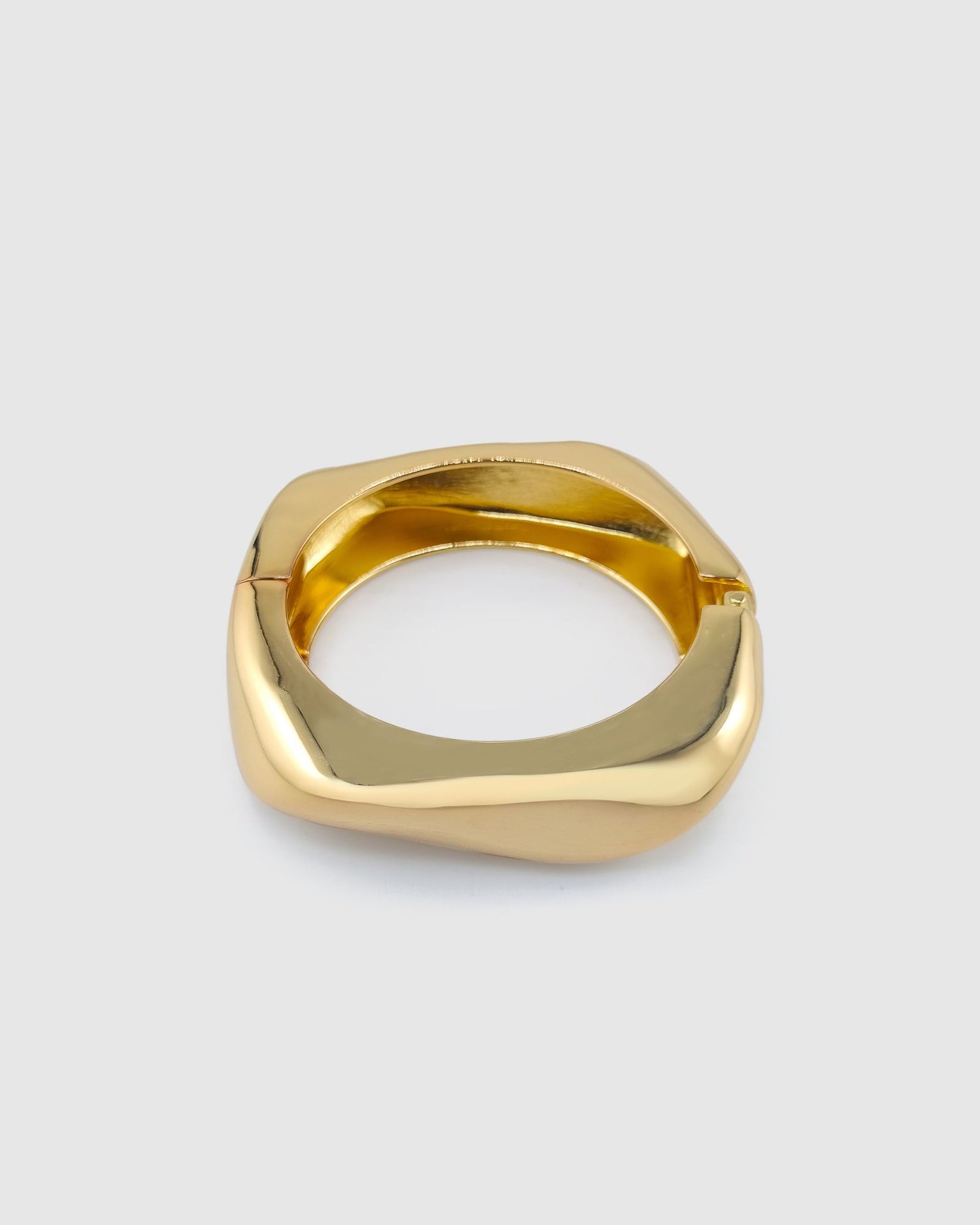 Izoa Kiki Bangle Cuff Gold
