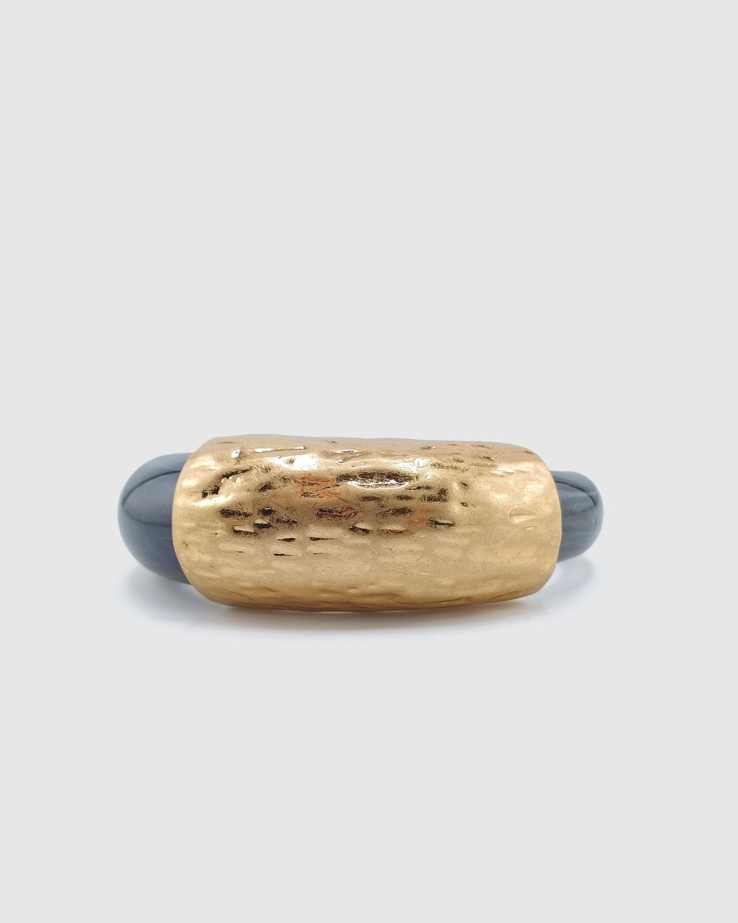 Izoa Lune Cuff Bracelet Black Gold