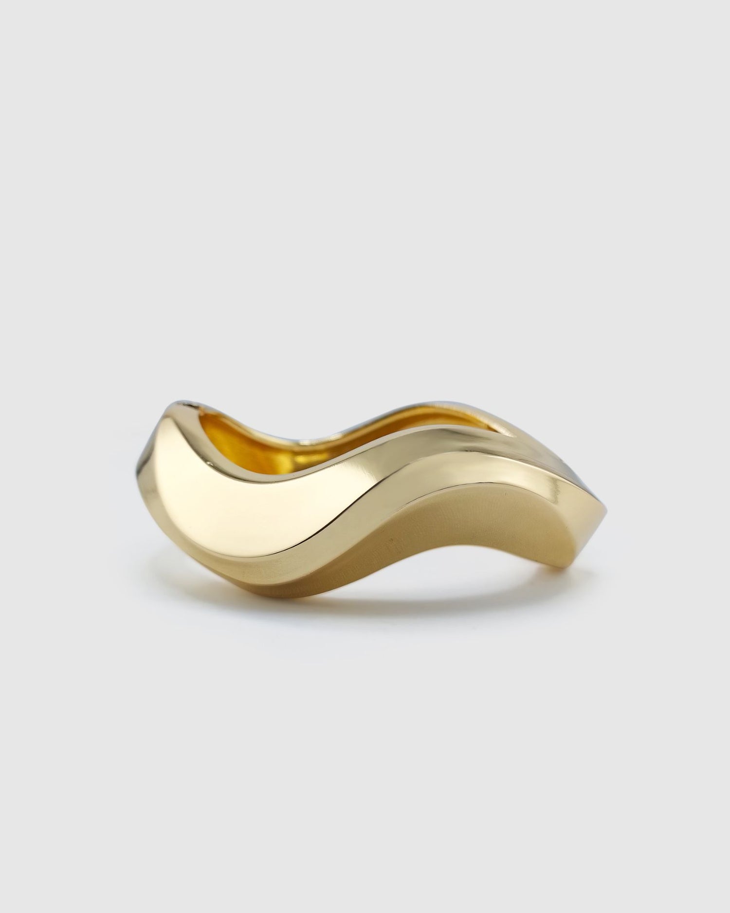 Izoa Nala Wave Bracelet Cuff Gold