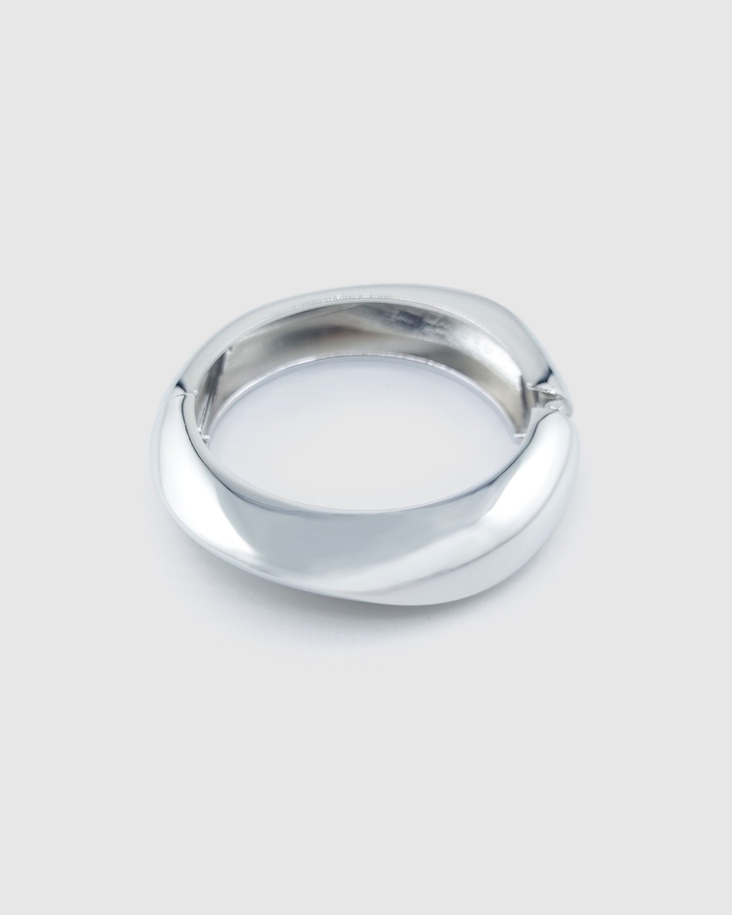 Izoa Reef Cuff Bracelet Silver