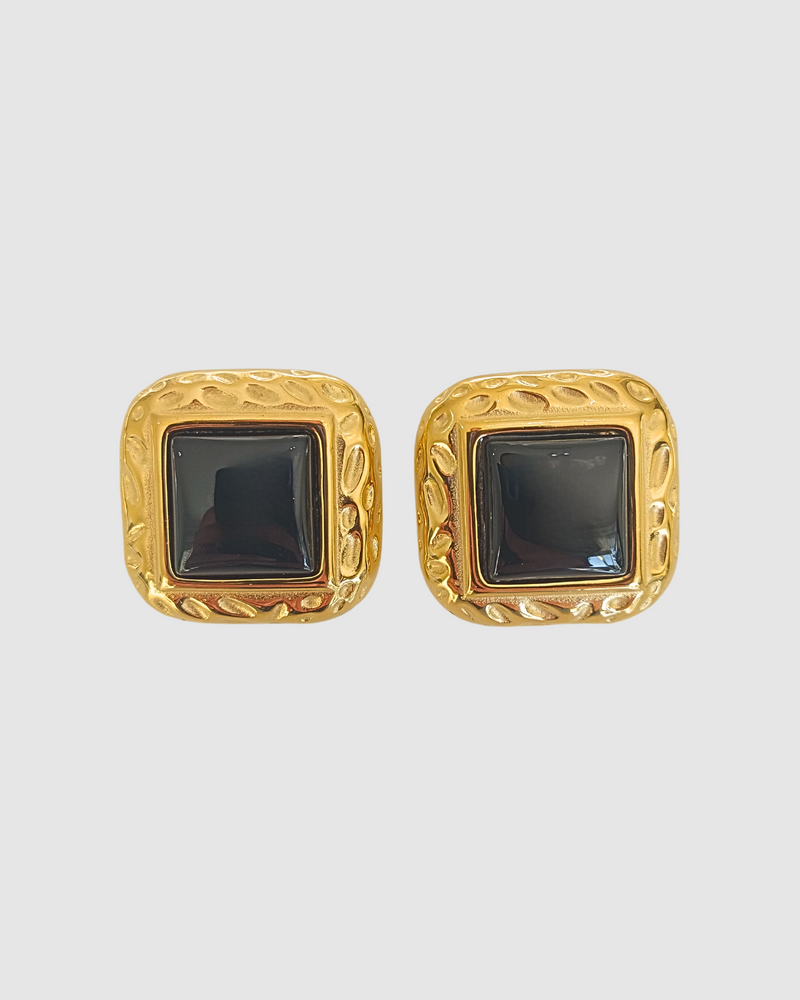Izoa Stephanie Stud Earring Black