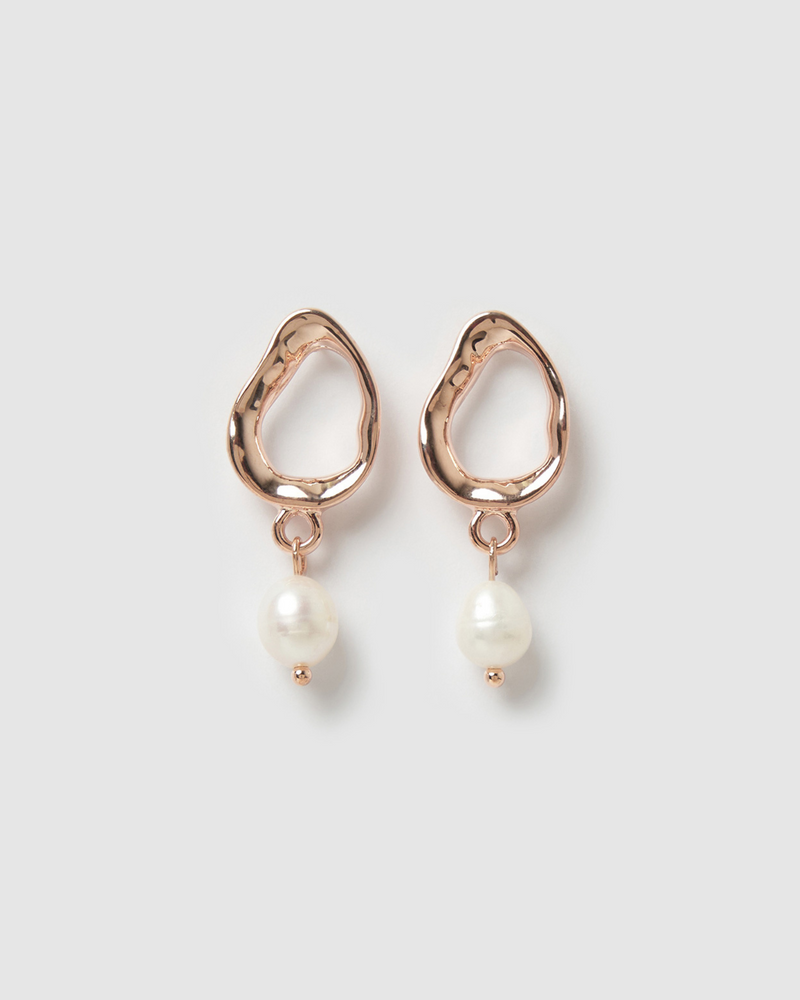 Izoa Forbidden Earrings Rose Gold Freshwater Pearl