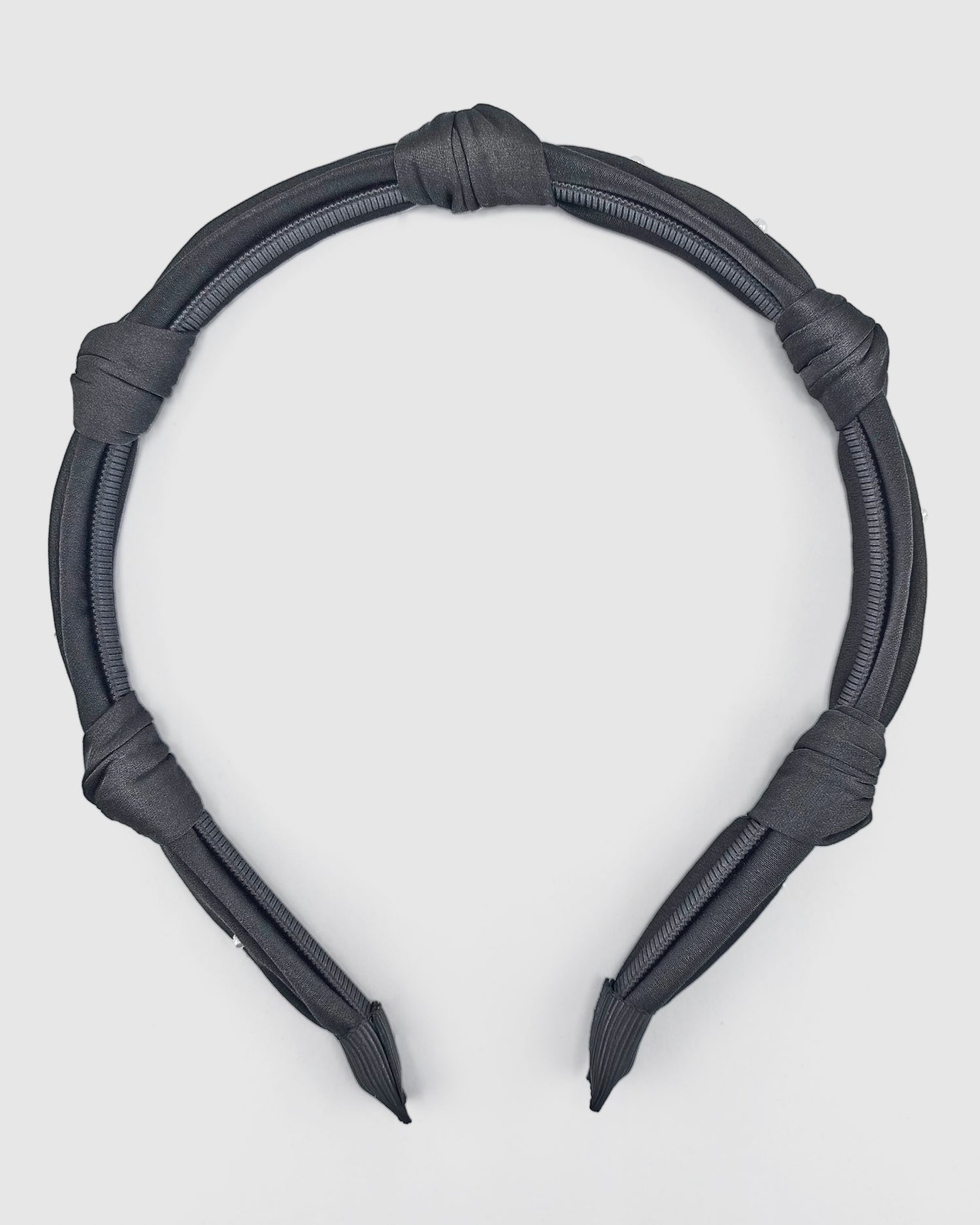 Izoa Zoey Pearl Headband Black