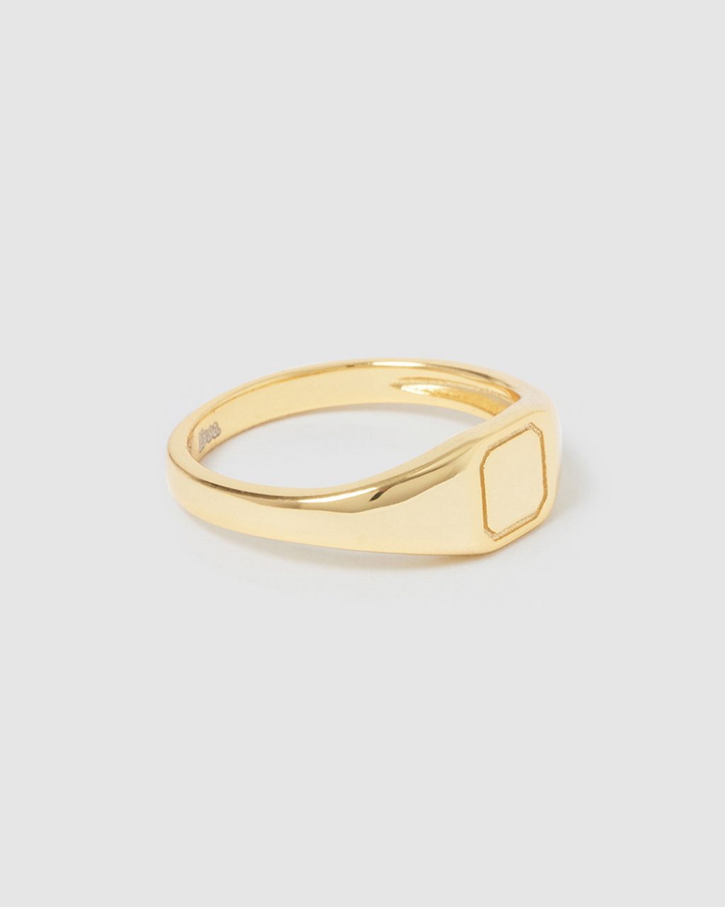 Izoa Lily Ring Gold