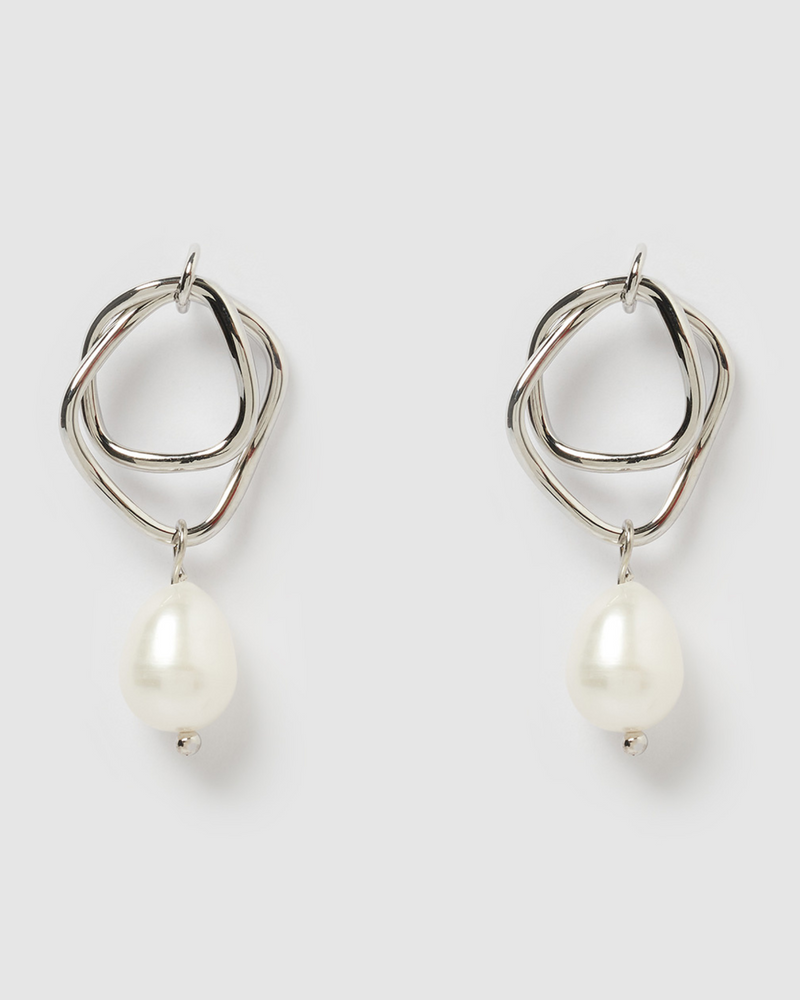 Izoa Serenity Earrings Silver Freshwater Pearl