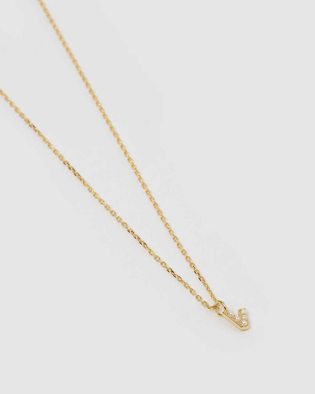 Izoa Pearl Letter V Necklace Gold