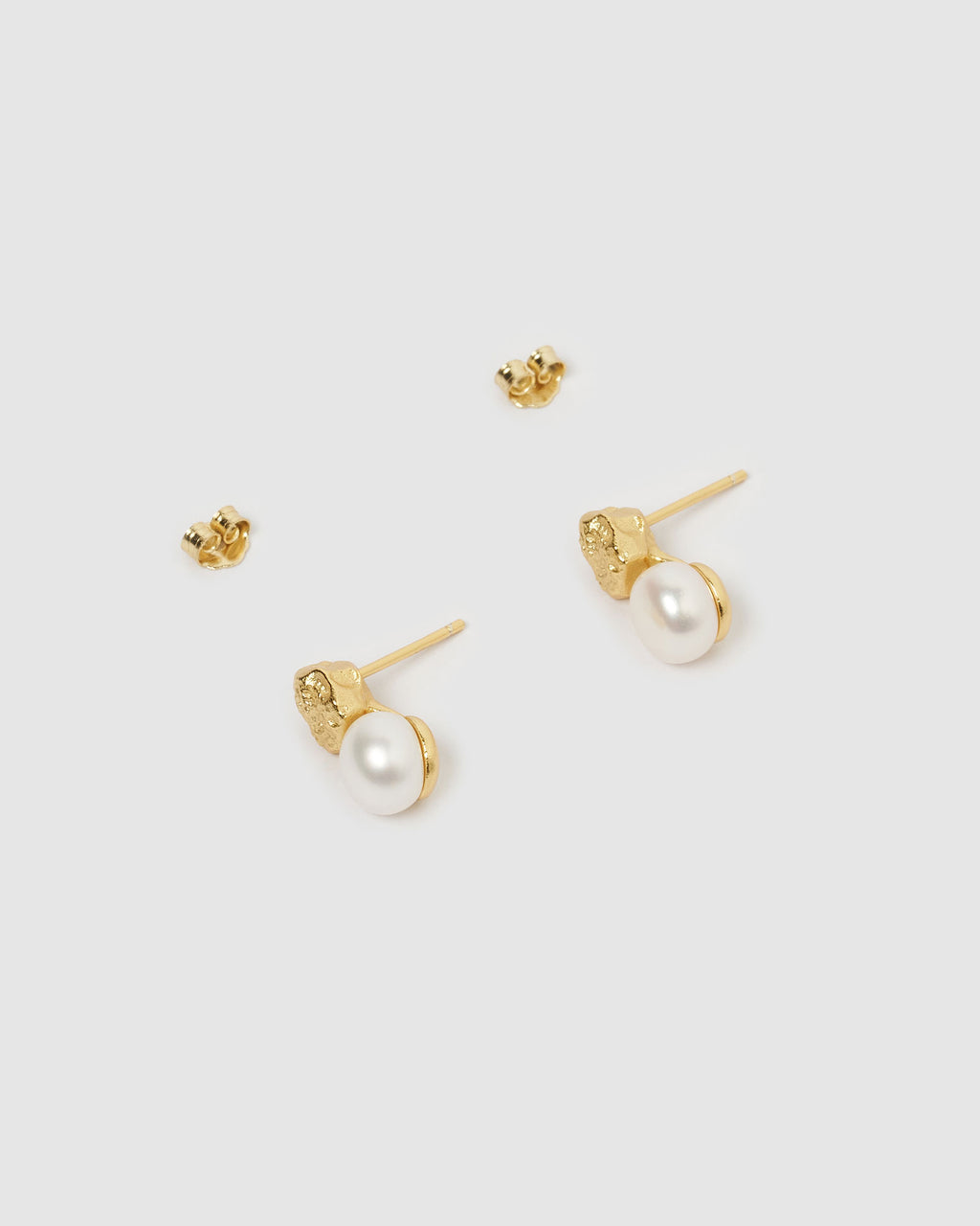 Izoa Ciara Earrings Freshwater Pearl Gold