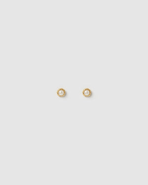 Izoa Cora Stud Earrings Gold Pearl