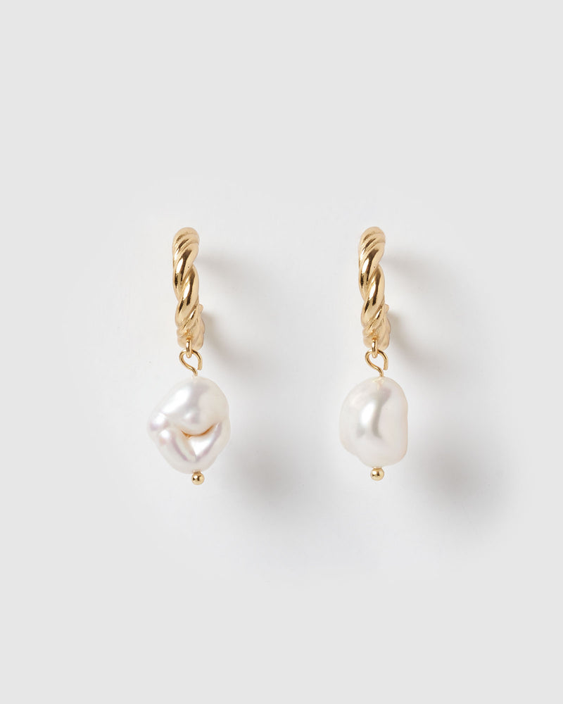 Izoa Darling Earrings Gold Freshwater Pearl