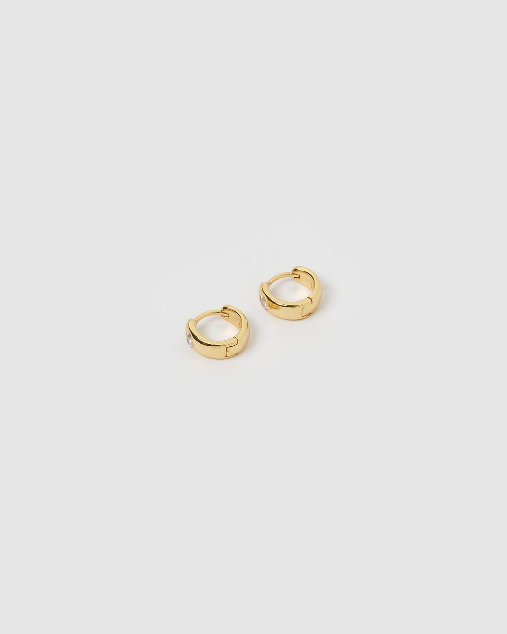 Izoa Dimitria Huggie Gold