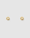 Izoa Daisy Stud Earrings in Gold Pearl