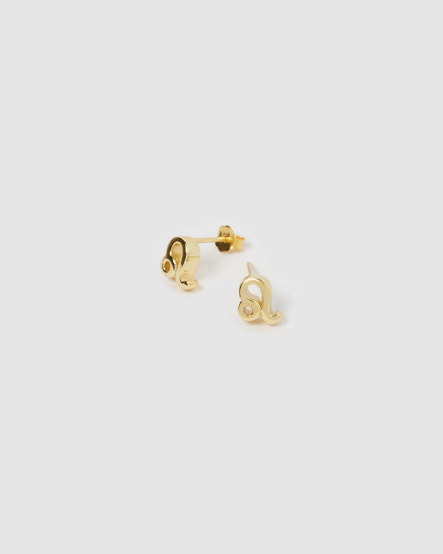 Izoa Leo Star Sign Symbol Stud Gold