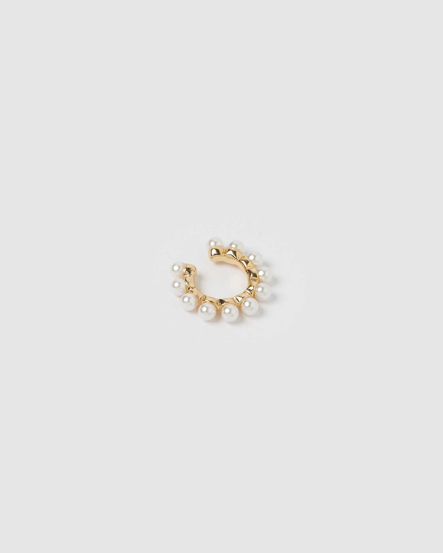 Izoa Lei Pearl Ear Cuff Gold