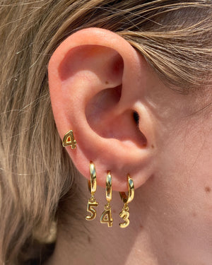 Izoa Number 4 Stud Earrings Gold