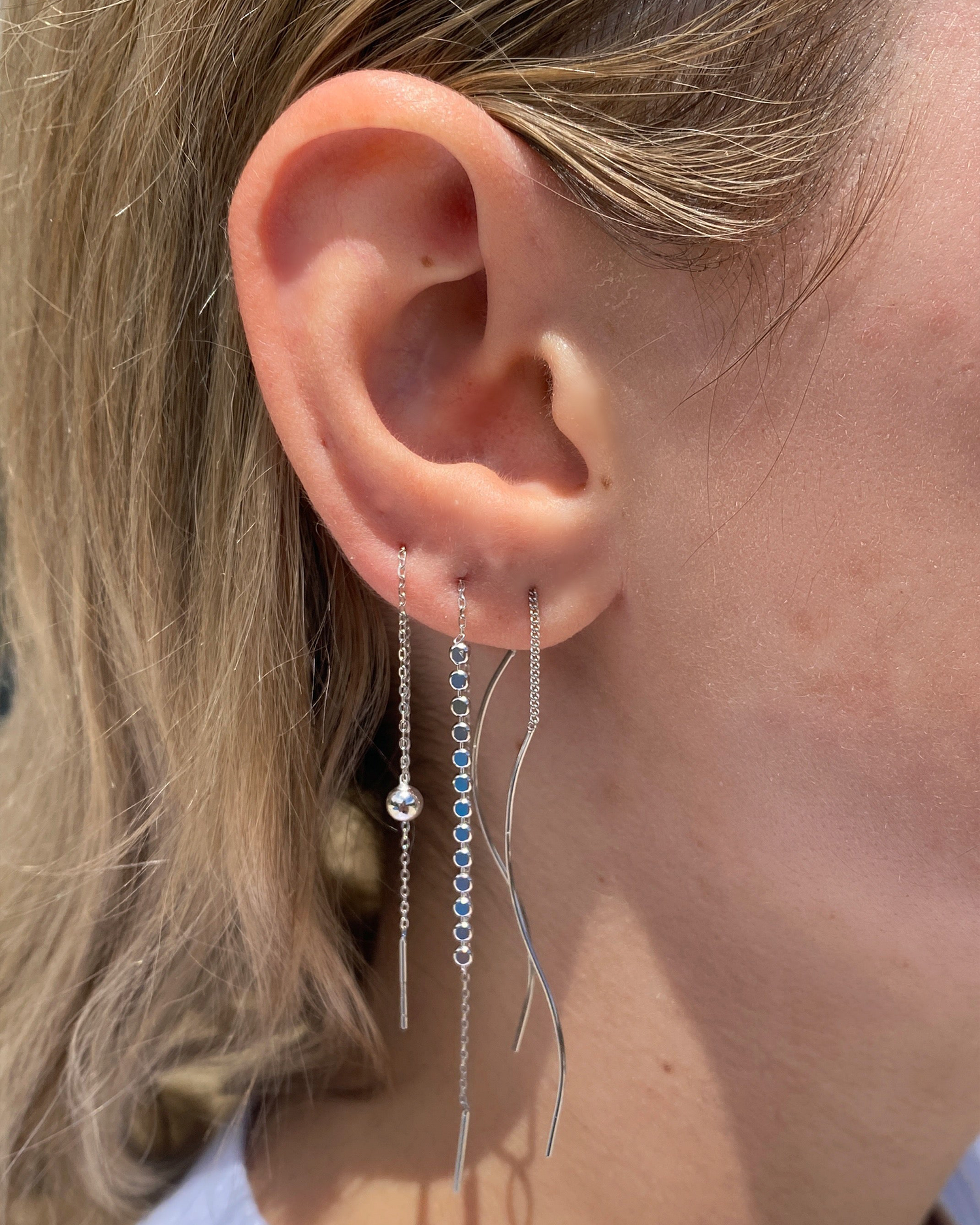 Izoa Scarlett thread Earrings Silver