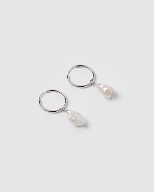 Izoa Swan Song Earrings Silver Freshwater Pearl