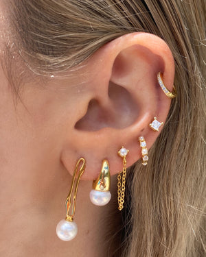 Izoa Savannah Drop Stud Earrings Gold Pearl