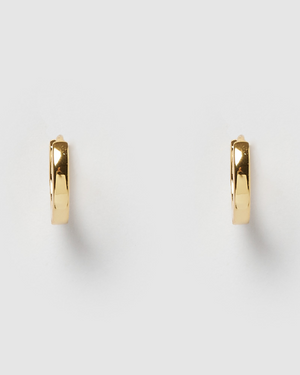 Izoa Solid Huggie Earrings Gold
