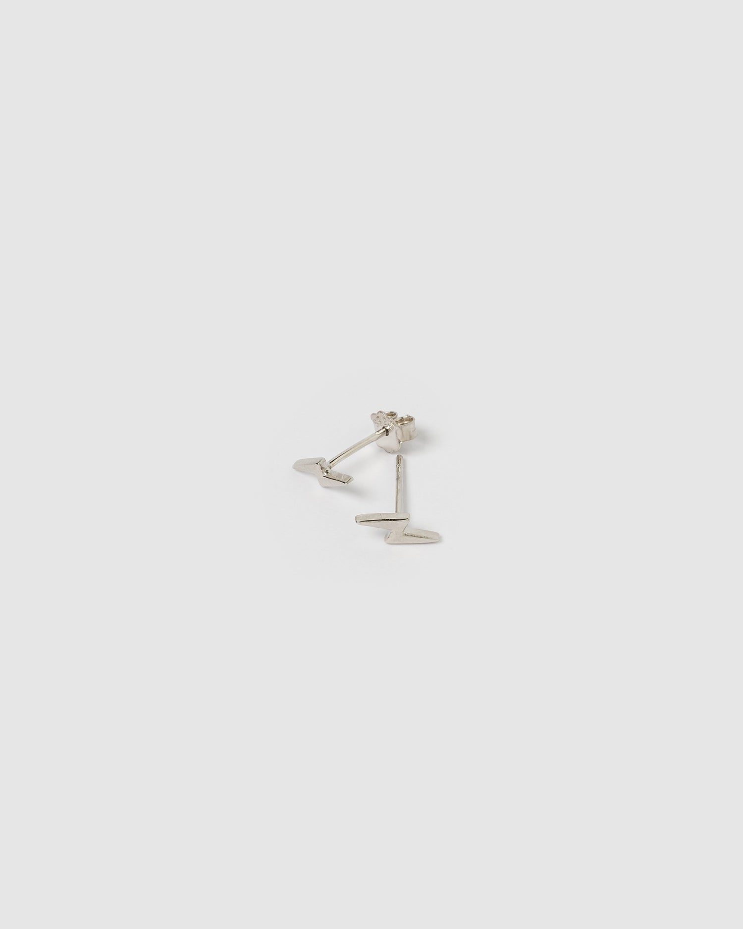 Izoa Spark Stud Earrings Silver