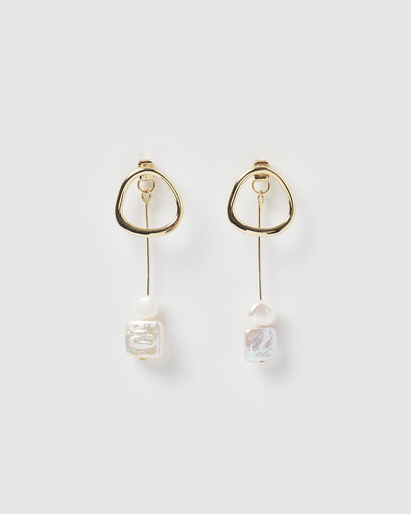 Izoa Venus Earrings Gold Freshwater Pearl