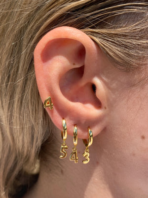 Izoa Number 5 Huggie Earrings Gold